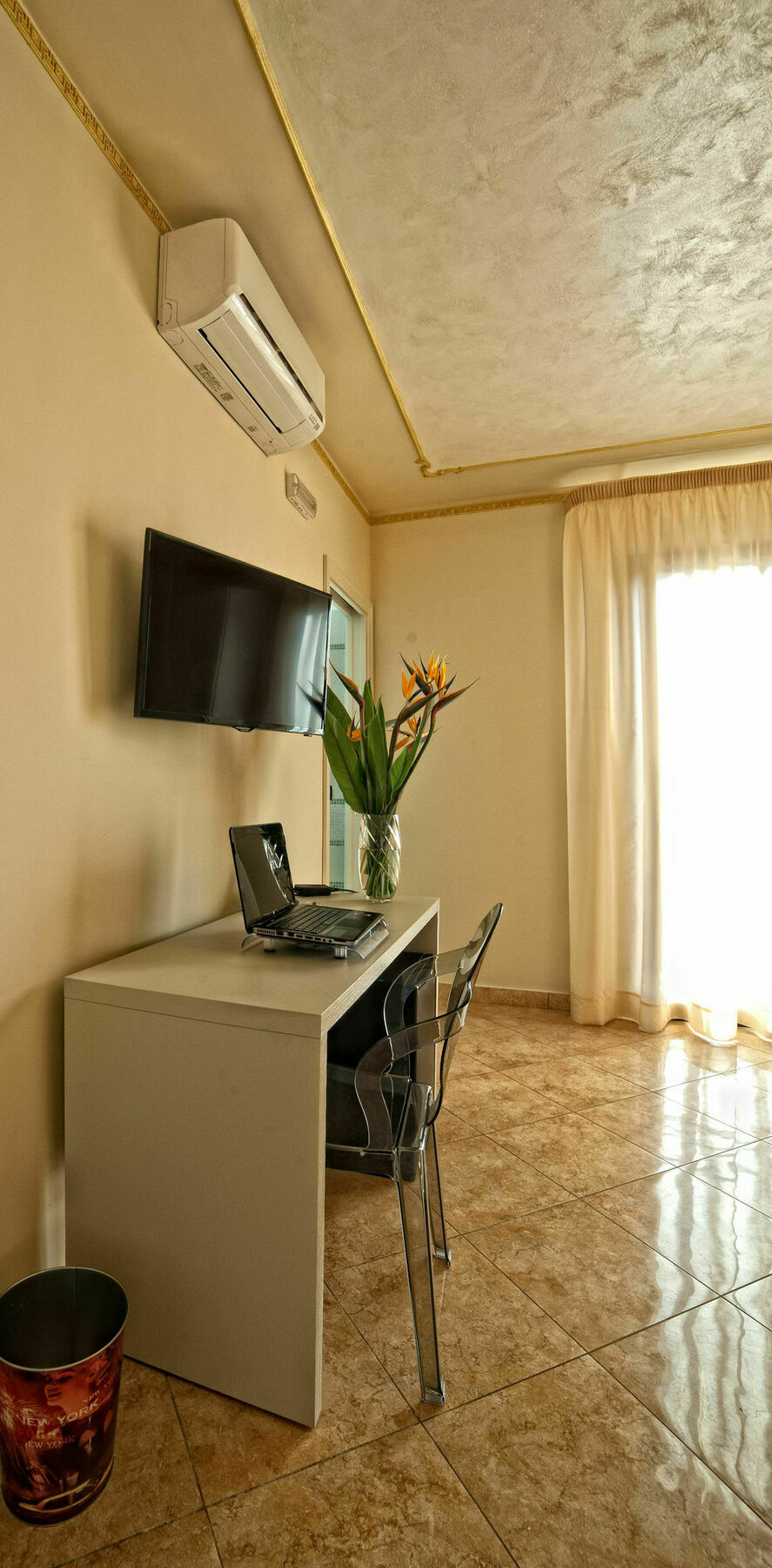 Airport House 2* Reggio Calabria