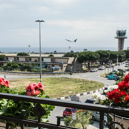 Airport House B&B Reggio Calabria Exterior foto